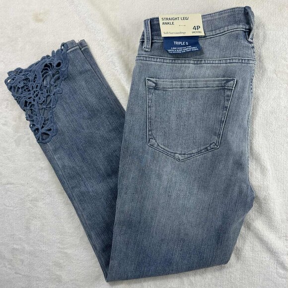 Softβ Surroundings Petite Lace Hem Straight Leg Ankle Jeans β Size 4P - Picture 2 of 16
